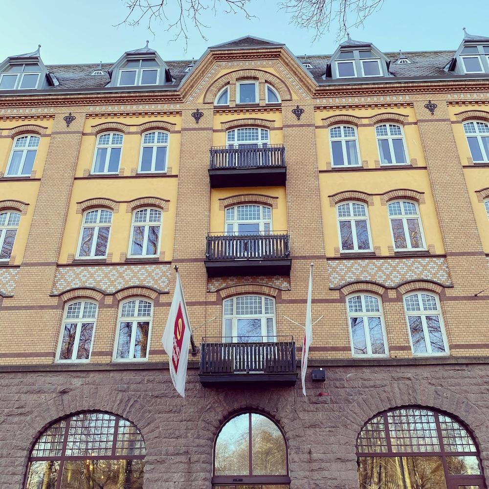 Home Hotel Norre Park Halmstad Exterior photo